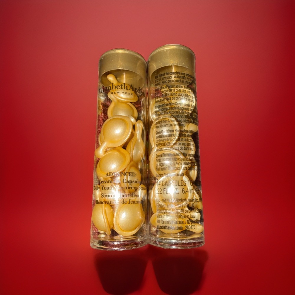 Elizabeth Arden Ceramide Daily Youth Restoring Serum 28 CAPSULES NWOB